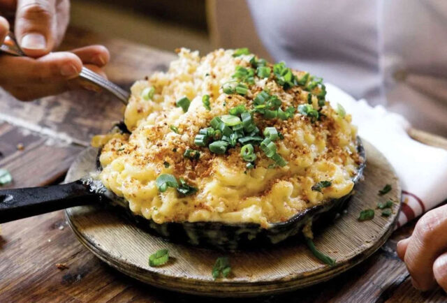 Macaroni and cheese in Sydney skillet.